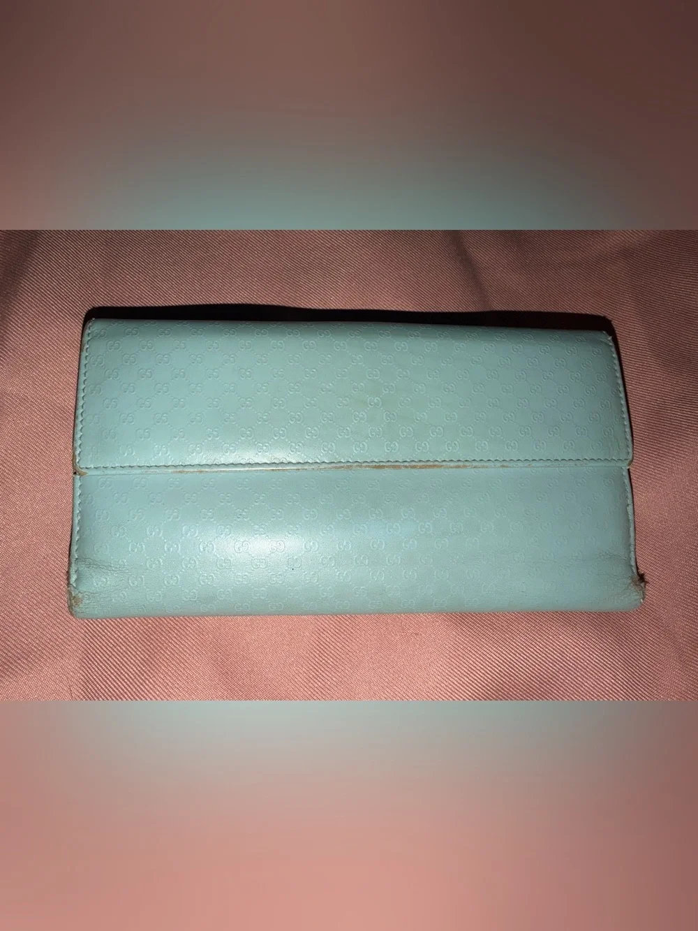 💜low start💜 Gucci Mint Leather Clutch with Gold-Tone Hardware - Picture 6 of 7